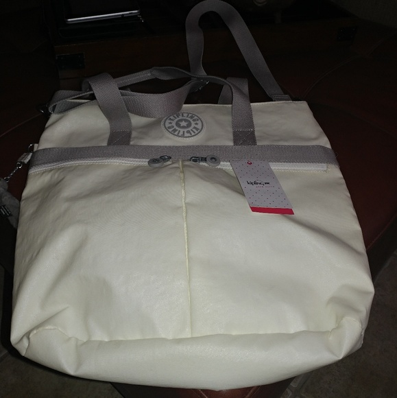 kipling pammie tote